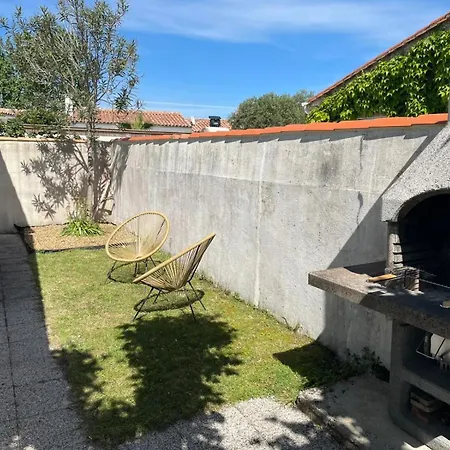 La Maison Du Chemin - 6 Personnes * La Couarde-sur-Mer